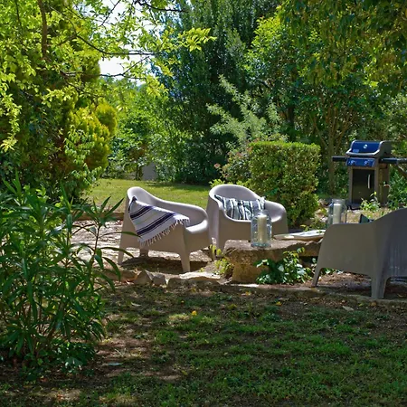 Domaine De Cure Apartman